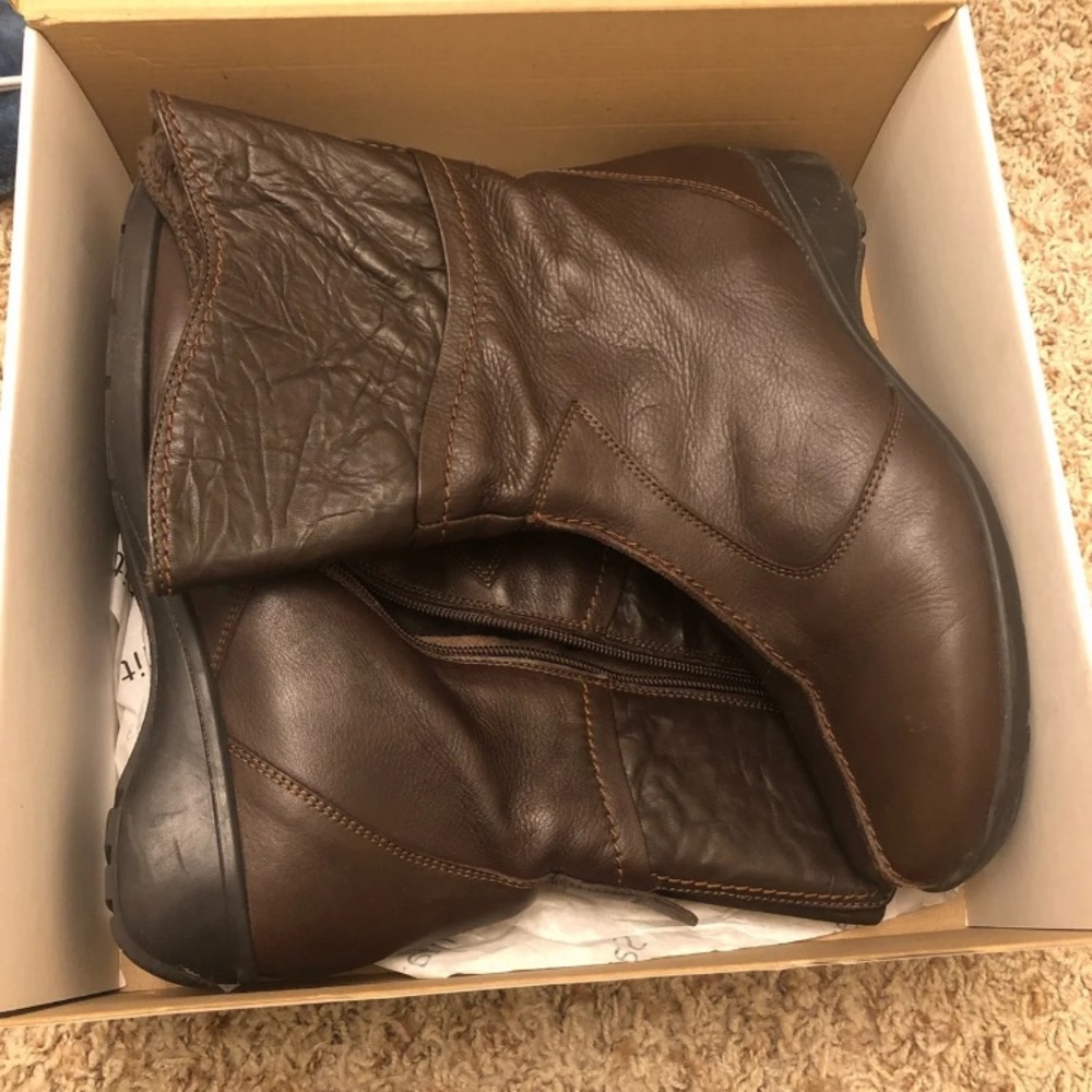 Winter boots